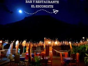 Hostal Y Restaurante El Escondite San Ramón