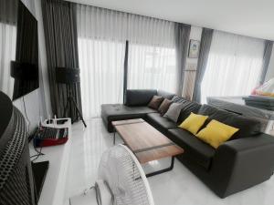 Pool villa Cream Darin