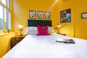 Hux Hotel, Kensington