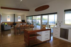 Bunkys By The Sea Holiday House