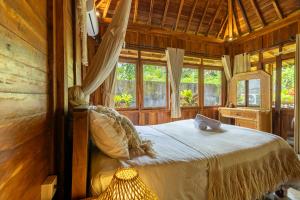 River Villa 1BR Tropical house in Ubud