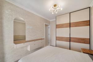 Cozy studio apartment in a great location