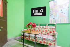 Hotel O Swami Vivekananda University Kolkata
