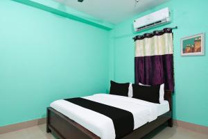 Hotel O by OYO Devika Residency
