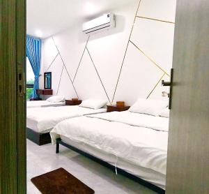 LEX Premium Shop House