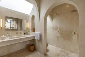 Bohemian 2BR Villa w Each Private Spaces