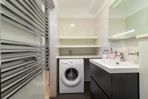 Apartments And Studio Giovanni with heated pool