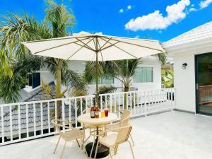 M5 Pattaya Light Luxury Single Family Pool Villa