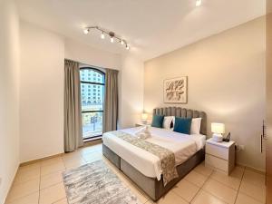 Brand-New 4BR on JBR Beach Near metro, mall By Sunkissed Holiday Homes