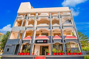 Hotel O Flagship vasundhara inn