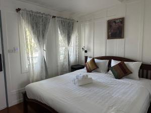 Baan Debtida