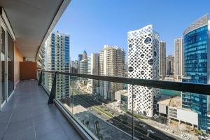 Modern Smart & Spacious 1BR Business Bay near Downtown Dubai