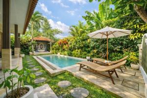 Nyaman Villa 3 - Relaxing Stay with Pool and Garden