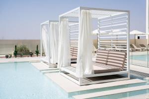 Binghatti Azure Minimal Luxe Studio with Pool & Gym