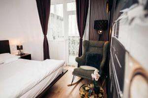 Joy City Stay Elisabeta Rizea 5