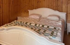 Beautiful Home In Kil With Wifi