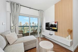 Stunning 2 Bed Great Metro access