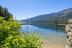 All About the Lake by NW Comfy Cabins