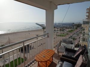 Apartamentos Bonaire 1ª Linea Wifi Solo Familias Serviplaya