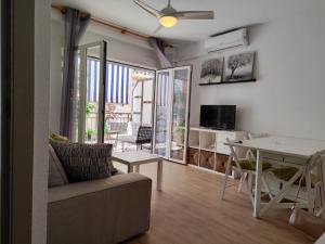 Roma V Solo Familias! SERVIPLAYA