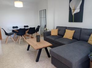 Palmeras III Solo Familias Serviplaya!!!