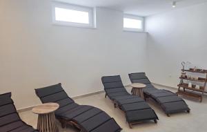 Luxurious Apartment In Vrsi With Sauna