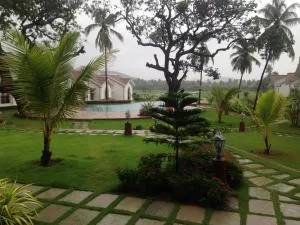 Studio and One bedroom Apartment in Riviera Sapphire, Siolim - Cunchelim