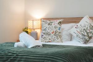 Deluxe City Escape City Comfort parking