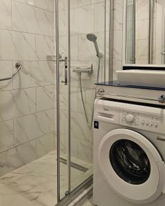 OCD2-3504 Studio 50m from the sea