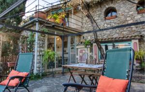 1 Bedroom Amazing Home In Zoagli