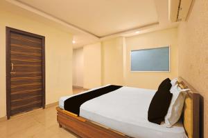 Super Hotel O Sector 18 Noida Formerly Terrene Empire