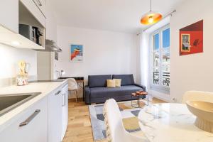 Charming City Center Studio 406