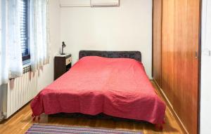 Cozy Apartment In Icici With Wifi