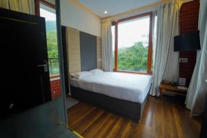 Palm Cove Resort And Spa