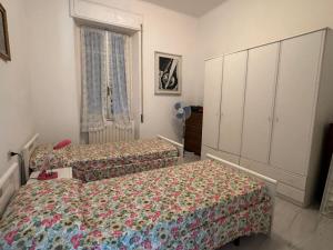 The Castle - Appartamenti in Villa con splendido giardino