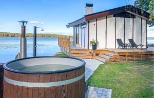 Beautiful Home In Strängnäs With Sauna