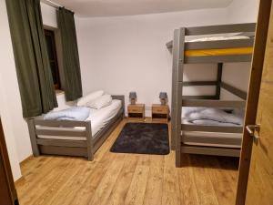 Nicky apartments and studios