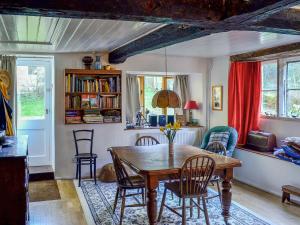 Driftcombe Farmhouse