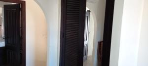 HL 004 Holiday Rentals 3 bedroom 2 bathroom villa