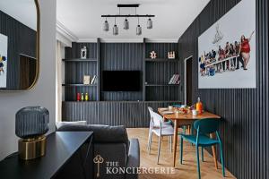 Appartement de prestige avec balcon - Paris 16e