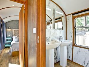 Brunel Boutique Railway Carriage 2