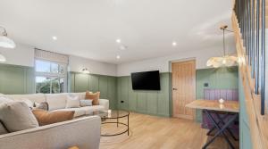 Laburnum Cottage