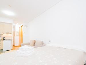 YBH Luis Taboada 13, 2E