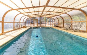 Gorgeous Home In Atarfe