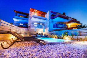 Villa Olia with private pool