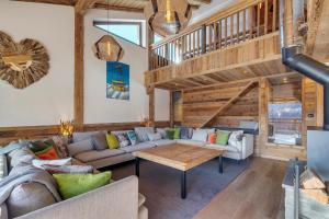 Ferme Des Cornuts 15 Guests • Hot Tub • Ski Bus