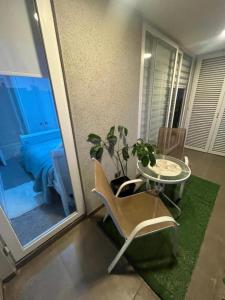 Bello y Céntrico Departamento Quillota 2 a 4 personas Parking Seguridad 24 hrs