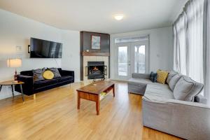 5BR - 3BA - Panoramic View - Spa, Fireplace, Billiards