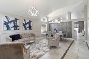 Disney Heated Pool & Arcade Home 15 mins to Park