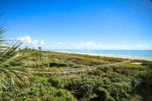 Sandalfoot 5D3 - Oceanfront Sanibel Condo